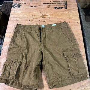 GAP Brown Cargo Shorts with Flat-Front Design
